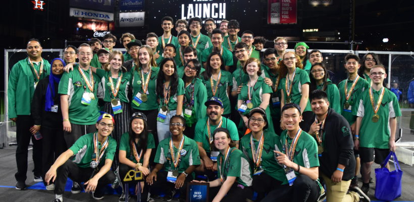 Da Vinci Schools Robotics Team Wins World Championships