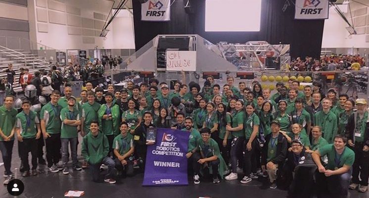 Da Vinci’s Robotics Team 4201 Wins First Place at L.A. Regional