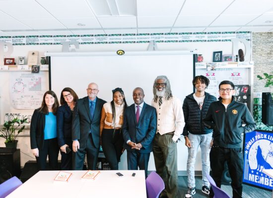 State Superintendent of Public Instruction Tony Thurmond Visits Da Vinci Schools