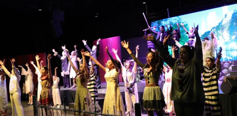 The Addams Family: Da Vinci’s First Musical is a Resounding Success!!