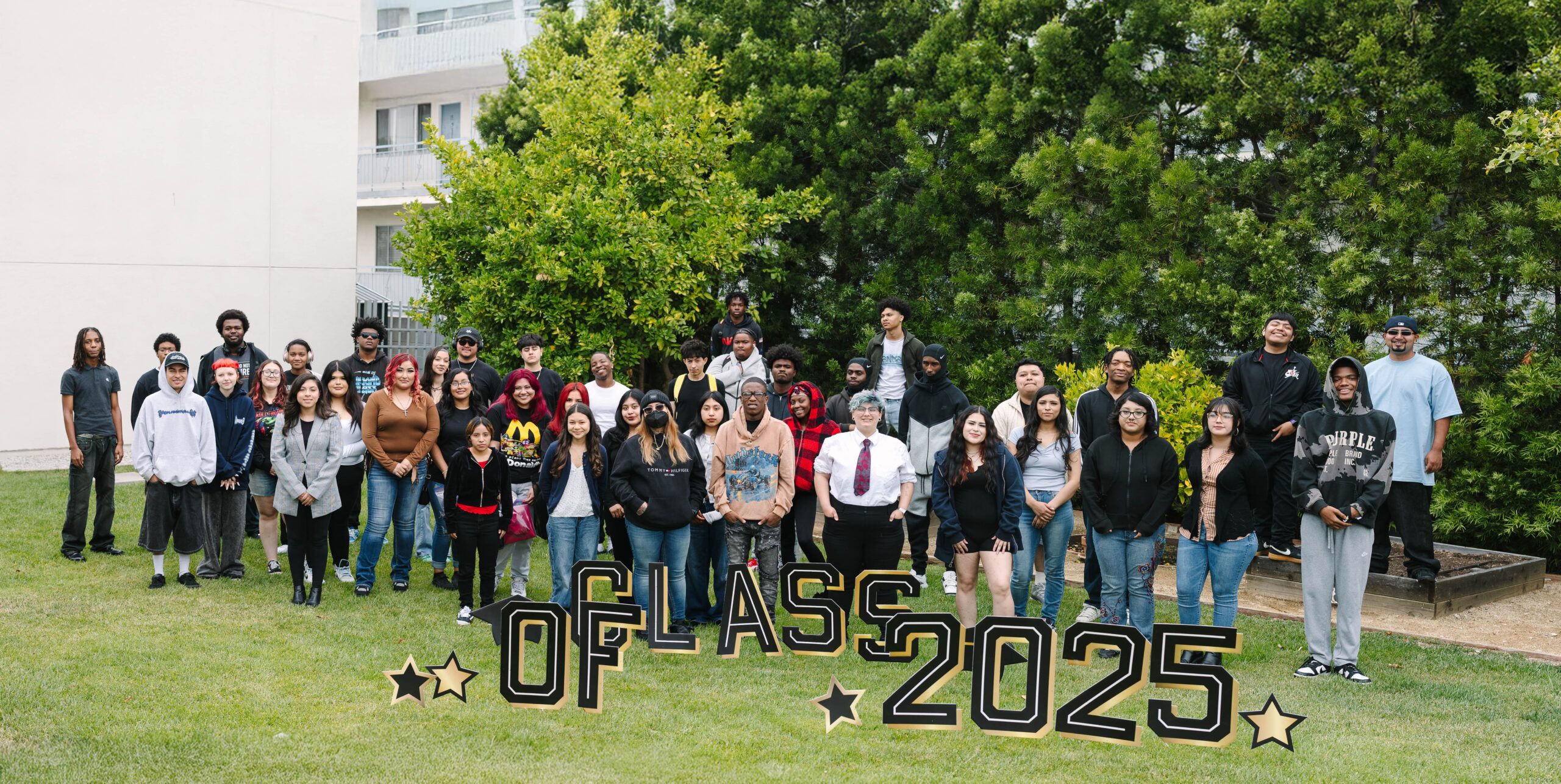 DV RISE Senior Picture-25-compress