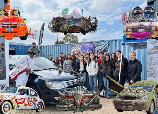 Excitement and Creativity Drive the Da Vinci Design Art Car Project